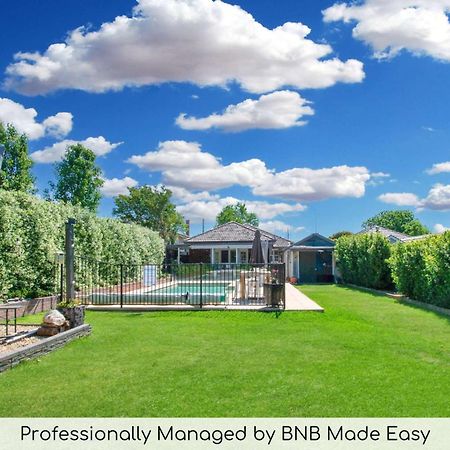 Villa The Macleay - Poolside Entertainer, Pet Friendly Wagga Wagga Exterior foto